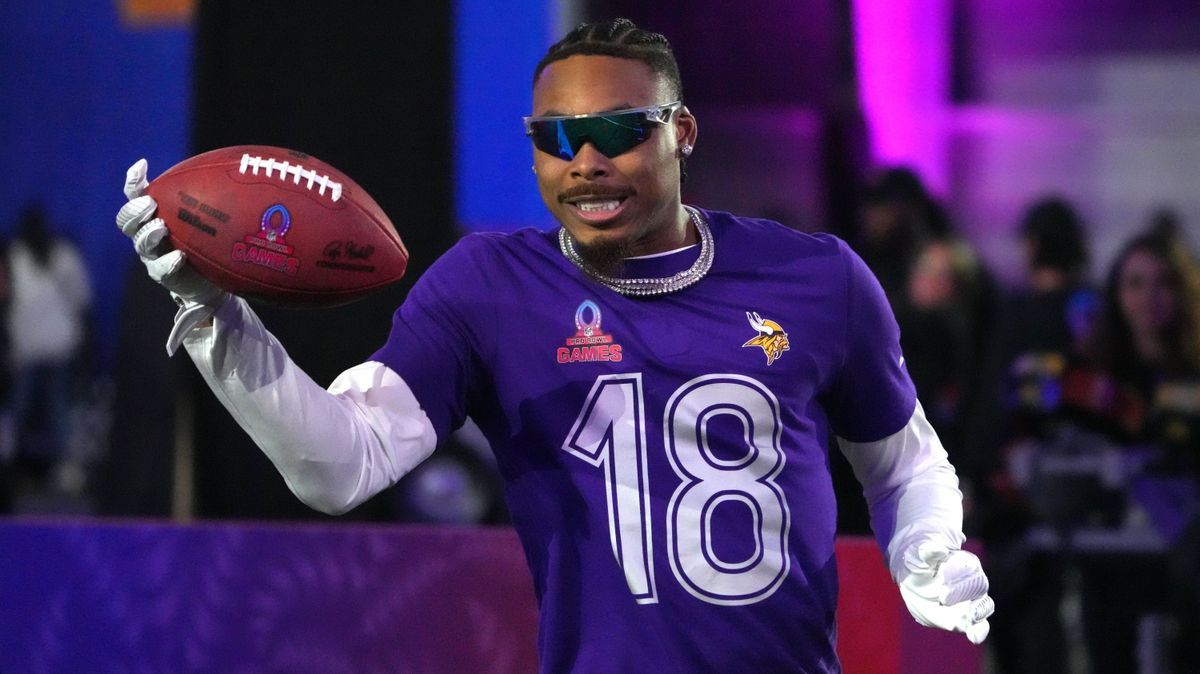 NFL, American Football Herren, USA Pro Bowl Skills Challenge Jan 30, 2025; Orlando, FL, USA; NFC wide receiver Justin Jefferson of the Minnesota Vikings (18) catches the ball during the Satisfying ...