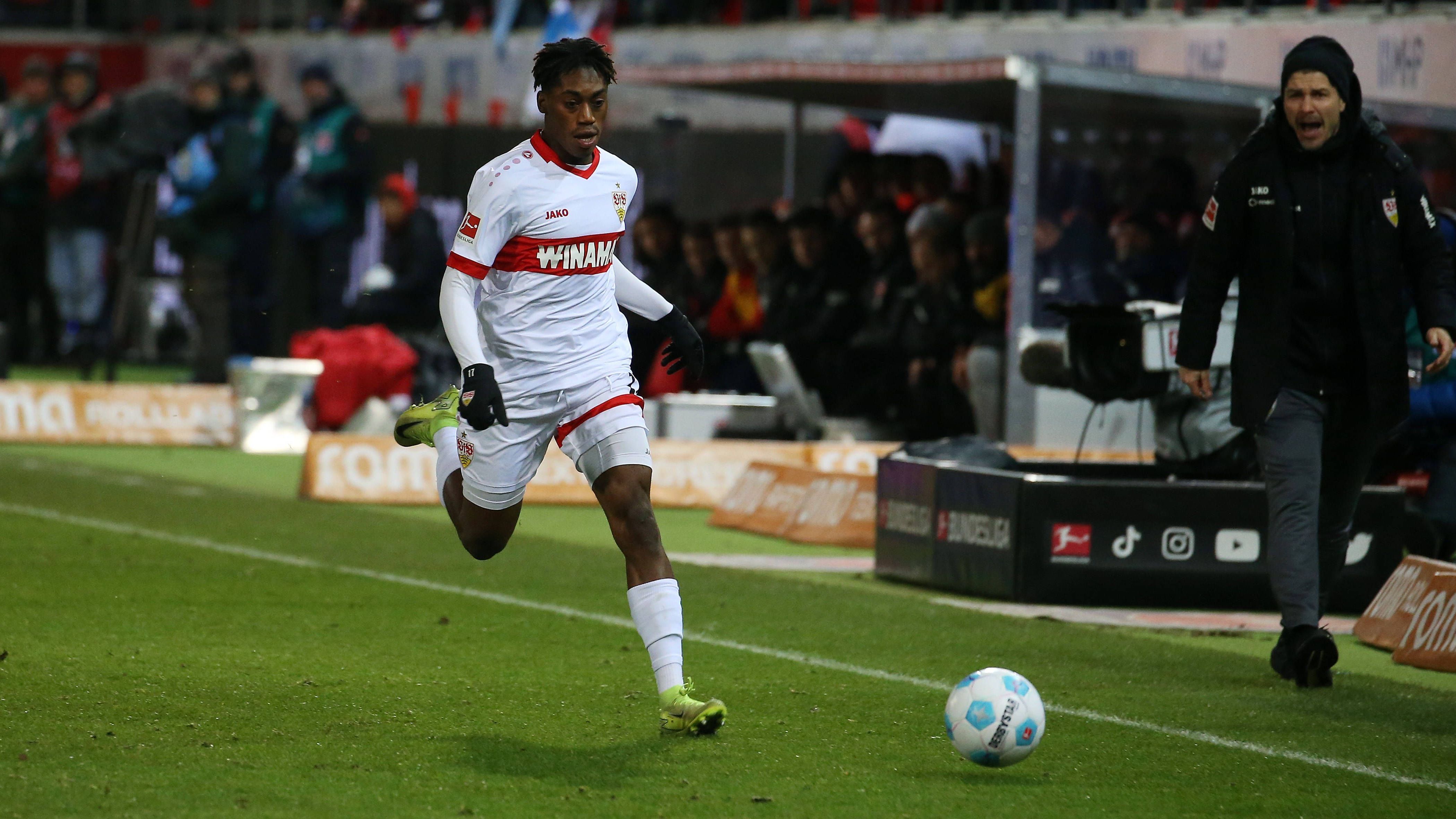 <strong>Justin Diehl (VfB Stuttgart)</strong>&nbsp;<br>So richtig rund lief es für Justin Diehl beim VfB noch nicht, weil er von Verletzungen eingebremst wurde. In seiner überschaubaren Einsatzzeit konnte er jedoch zeigen, dass er Tempo, Technik und Zug zum Tor mitbringt. Bleibt der 20-Jährige im kommenden Jahr mal für eine längere Zeit fit, könnte er das im deutschen Oberhaus auf den Platz bringen, was er schon für Köln II angedeutet hatte.