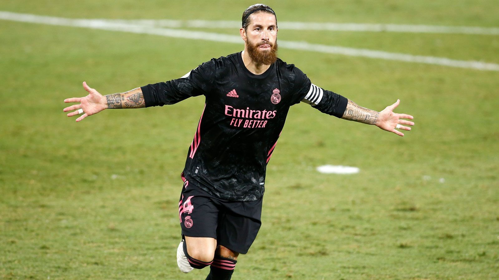 
                <strong>Sergio Ramos (Real Madrid)</strong><br>
                Alter: 34 Jahre - Position: Innenverteidiger
              