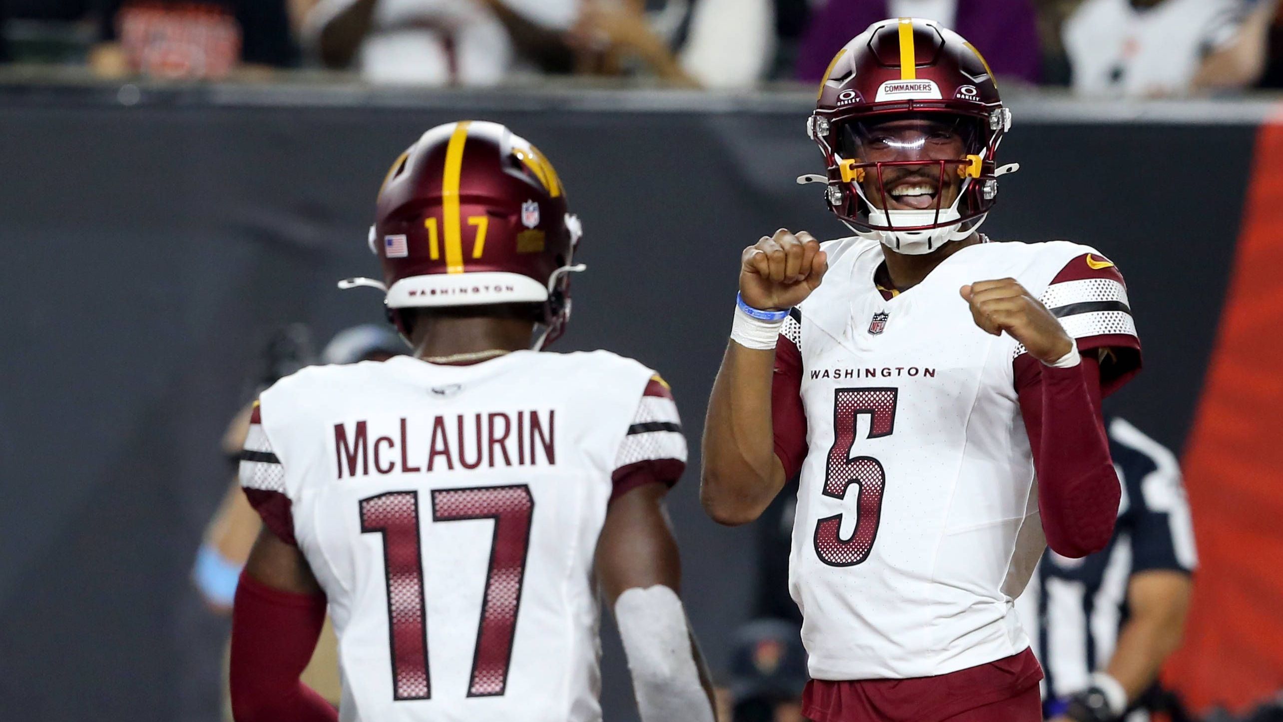 <em><strong>Jayden Daniels und Terry McLaurin (Washington Commanders)</strong></em><br><em>Jayden Daniels (Knieverletzung) und Terry McLaurin (Oberschenkel) werden am Sonntag gegen die Atlanta Falcons fehlen. Wie die Franchise bestätigte, wird Marcus Mariota wie bereits in der vergangenen Woche Daniels als Quarterback ersetzen. Ob die Offensiv-Stars länger ausfallen, steht noch nicht fest.</em>