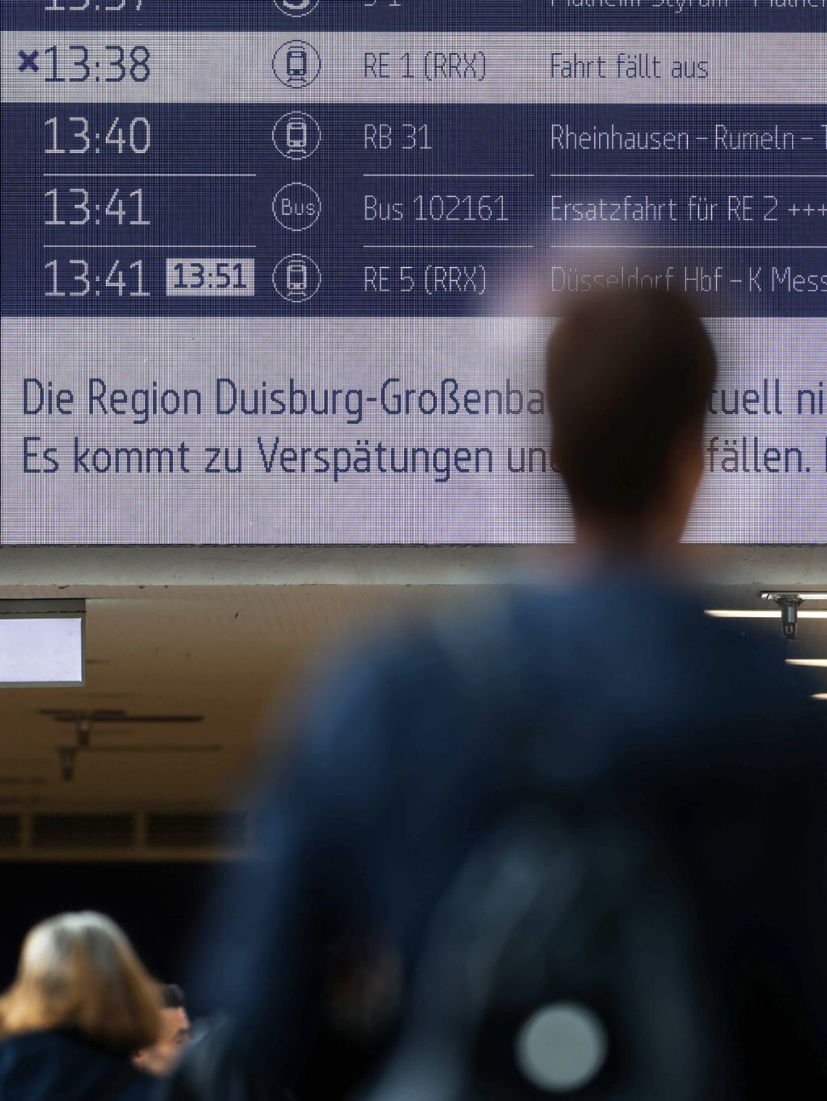 Bahnverkehr zwischen Düsseldorf und Duisburg gestört