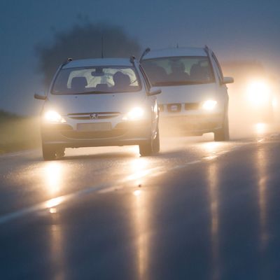 Rasern in Österreich droht ab März 2024 Fahrzeugentzug bei zu hoher Geschwindigkeit