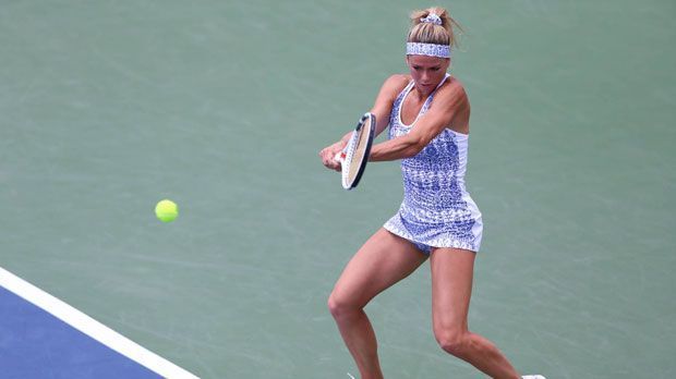 
                <strong>Camila Giorgi</strong><br>
                Die Italienerin ist eigentlich eine Augenweide auf dem Court. Nur deshalb verzeihen wir ihr diesen modischen Fauxpas.
              