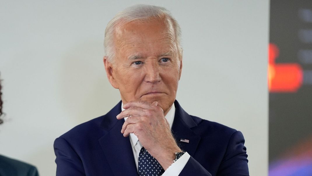 Präsident der USA Joe Biden wird den Wahlkampf weiter führen und seinen Posten verteidigen.