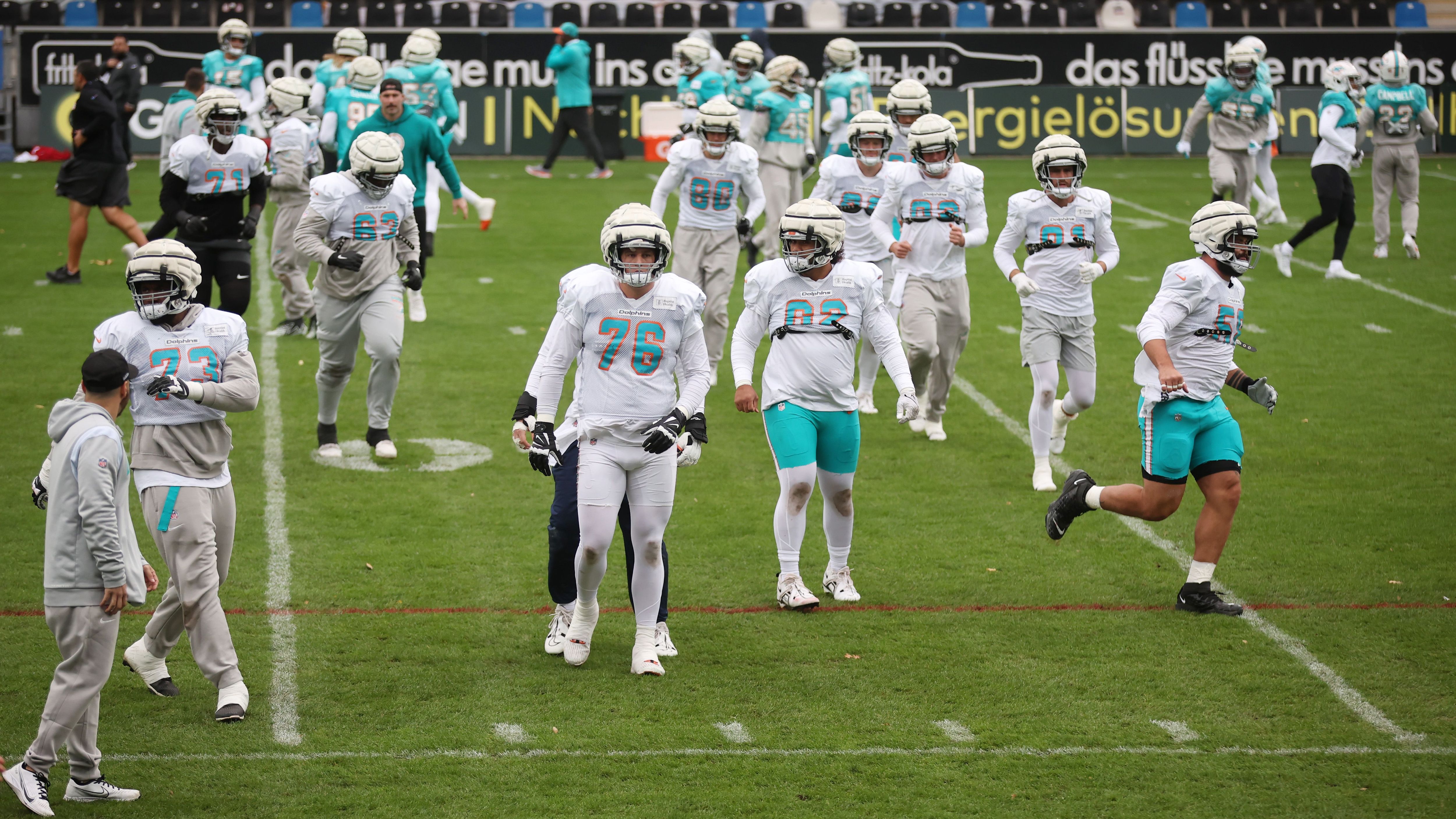 <strong>Miami Dolphins</strong><br>OTA Offseason Workouts: 20./21. Mai, 23. Mai, 28./29. Mai, 31. Mai<br>Mandatory Minicamp: 4. - 6. Juni