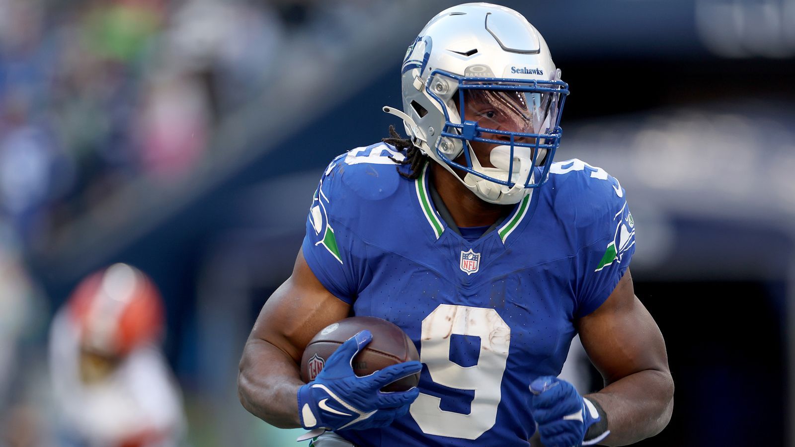 <strong>Seattle Seahawks: Kenneth Walker III</strong><br>Sechs Touchdowns in sieben Spielen und kein einziger Fumble: Running Back Walker ist der konstanteste Spieler der Seahawks-Offense, die unter den schwankenden Leistungen von Quarterback Geno Smith leidet. In der Defense würden wir den zurückgekehrten Linebacker Bobby Wagner nennen.