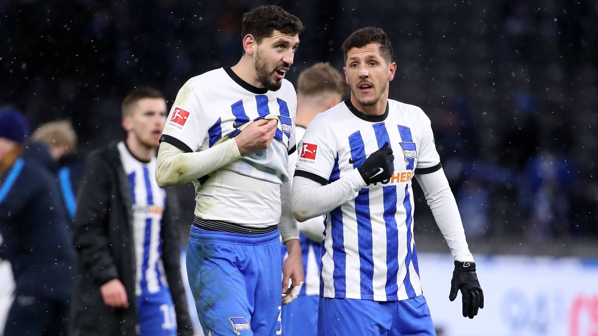 
                <strong>Hertha BSC: 18. Platz, 25 Punkte, 39:67 Tore</strong><br>
                &#x2022; 33. Spieltag: VfL Bochum (H, 15.)<br>&#x2022; 34. Spieltag: VfL Wolfsburg (A, 6.)<br>Wenn Ihr durchtippen wollt, wer am Ende wo landet: Hier geht es zum ran Tabellenrechner
              