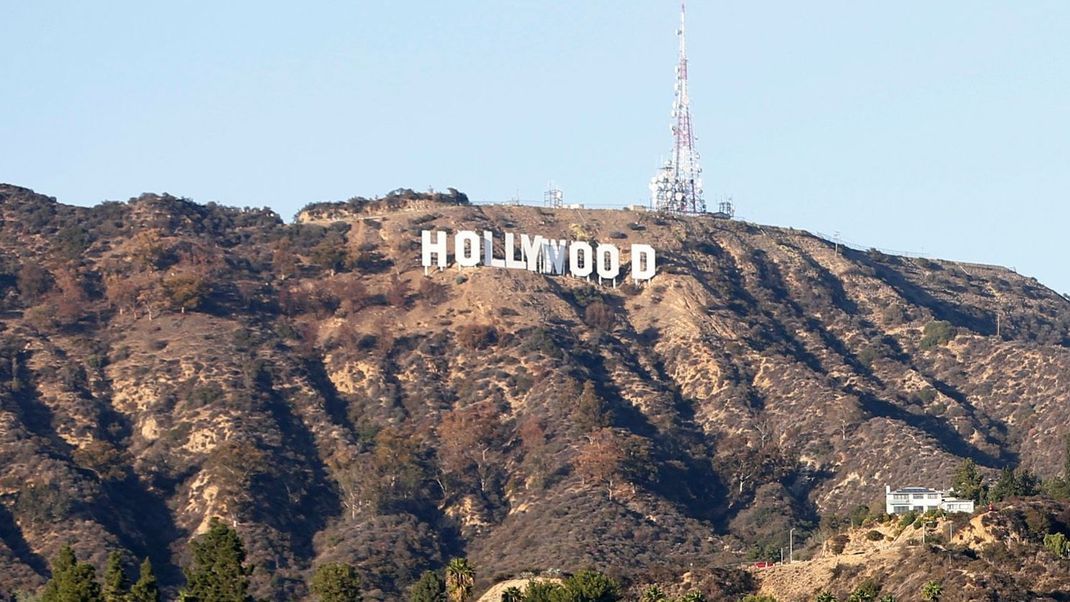 Fast vier Monate lang streikten die Schauspielerinnen und Schauspieler in Hollywood. Jetzt gibt es ein vorläufiges Abkommen.