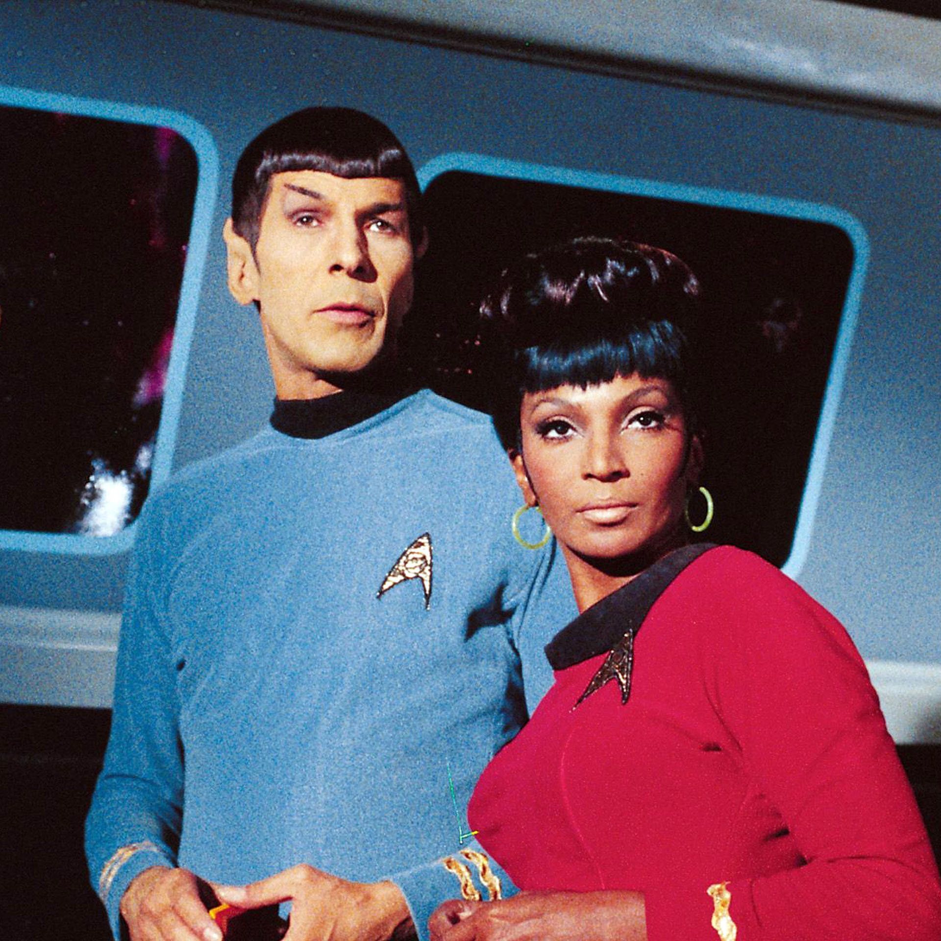 Nichelle Nichols als Lt. Uhura und Leonard Nimoy als Spock wurden mit ihrer Serie zu Kult-Stars.