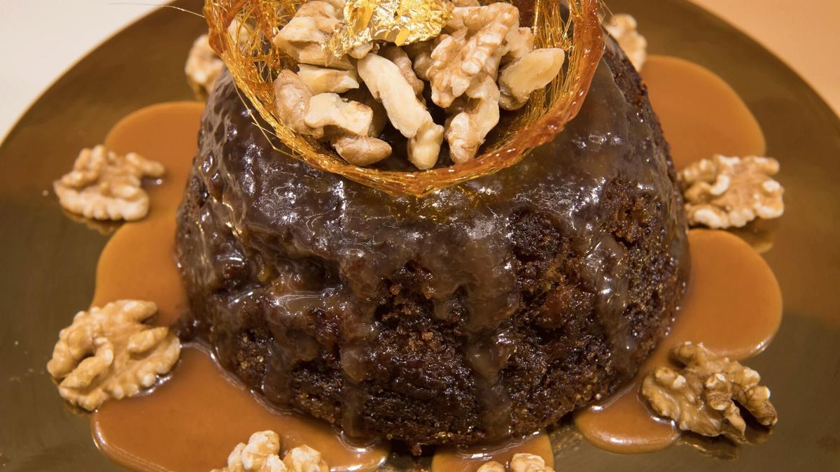 Apfel-Dattel-Plumpudding