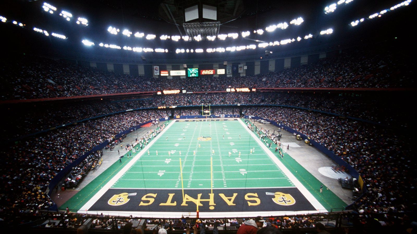<strong>New Orleans (elf Super Bowls ausgetragen*)</strong><br>
                • Stadien:&nbsp;Caesars Superdome (1978, 1981, 1986, 1990, 1997, 2002, 2013, 2025*),&nbsp;Tulane Stadium (1970, 1972, 1975)<br>*2025 steht bereits fest