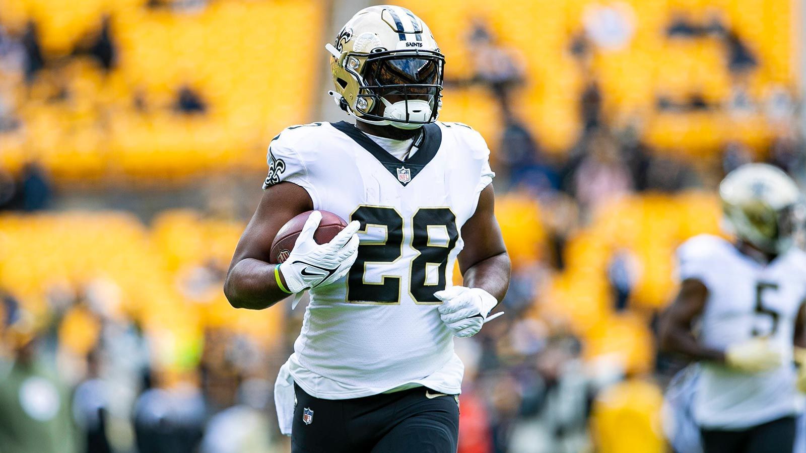 
                <strong>Platz 19: Jordan Howard </strong><br>
                &#x2022; Rushing Touchdowns: 37<br>&#x2022; Aktuelles Team: Free Agent<br>&#x2022; Letztes Team: New Orleans Saints<br>&#x2022; In der NFL seit: 2016<br>
              
