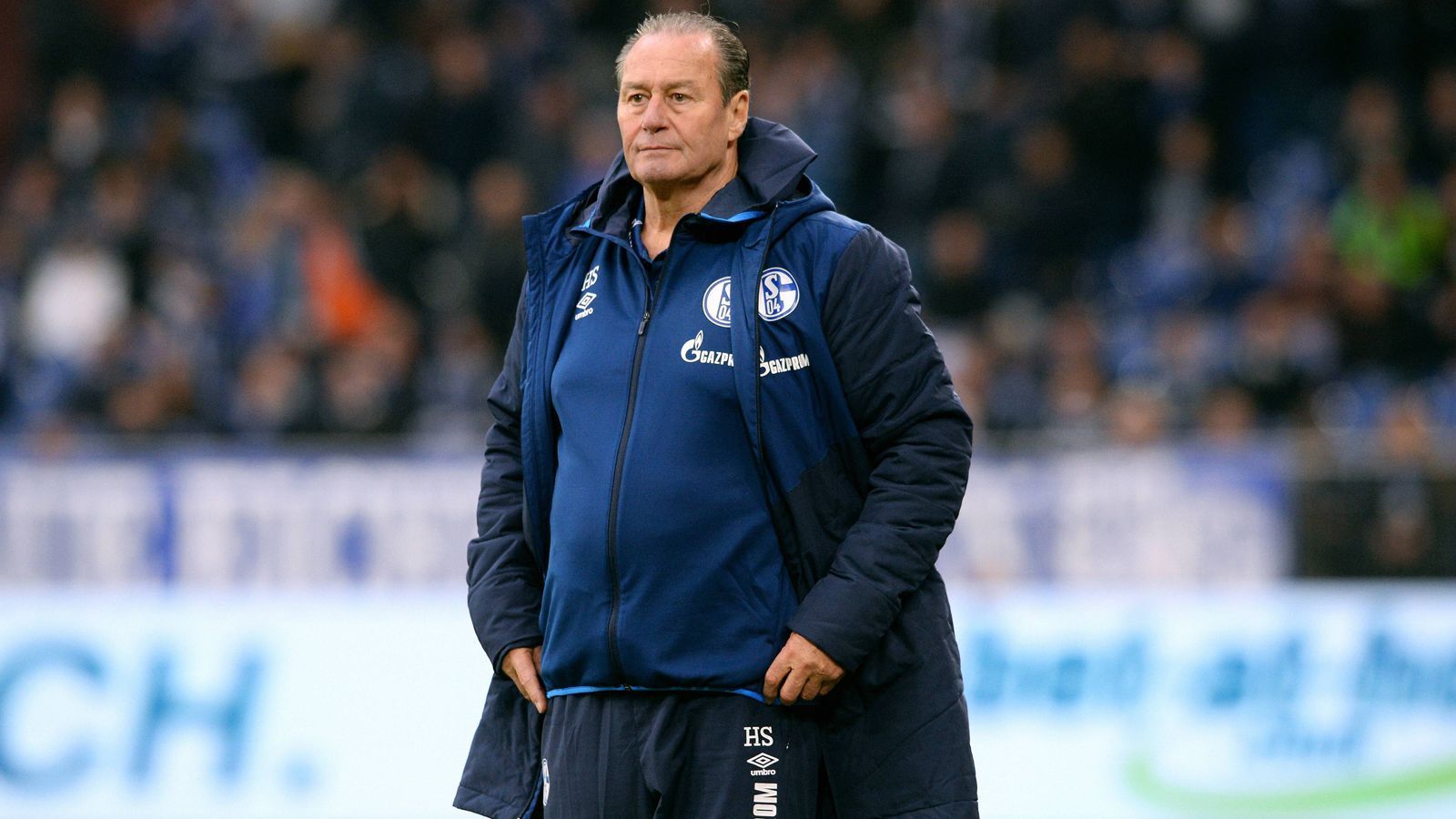 
                <strong>Huub Stevens</strong><br>
                Bundesliga-Debüt als Schalke-Trainer: 16. März 2019 - Begegnung: FC Schalke 04 - RB Leipzig 0:1
              