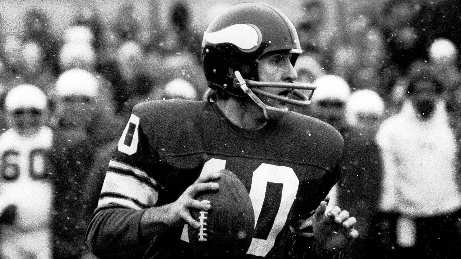 
                <strong>Minnesota Vikings </strong><br>
                Fran Tarkenton (239 Touchdown-Pässe)
              