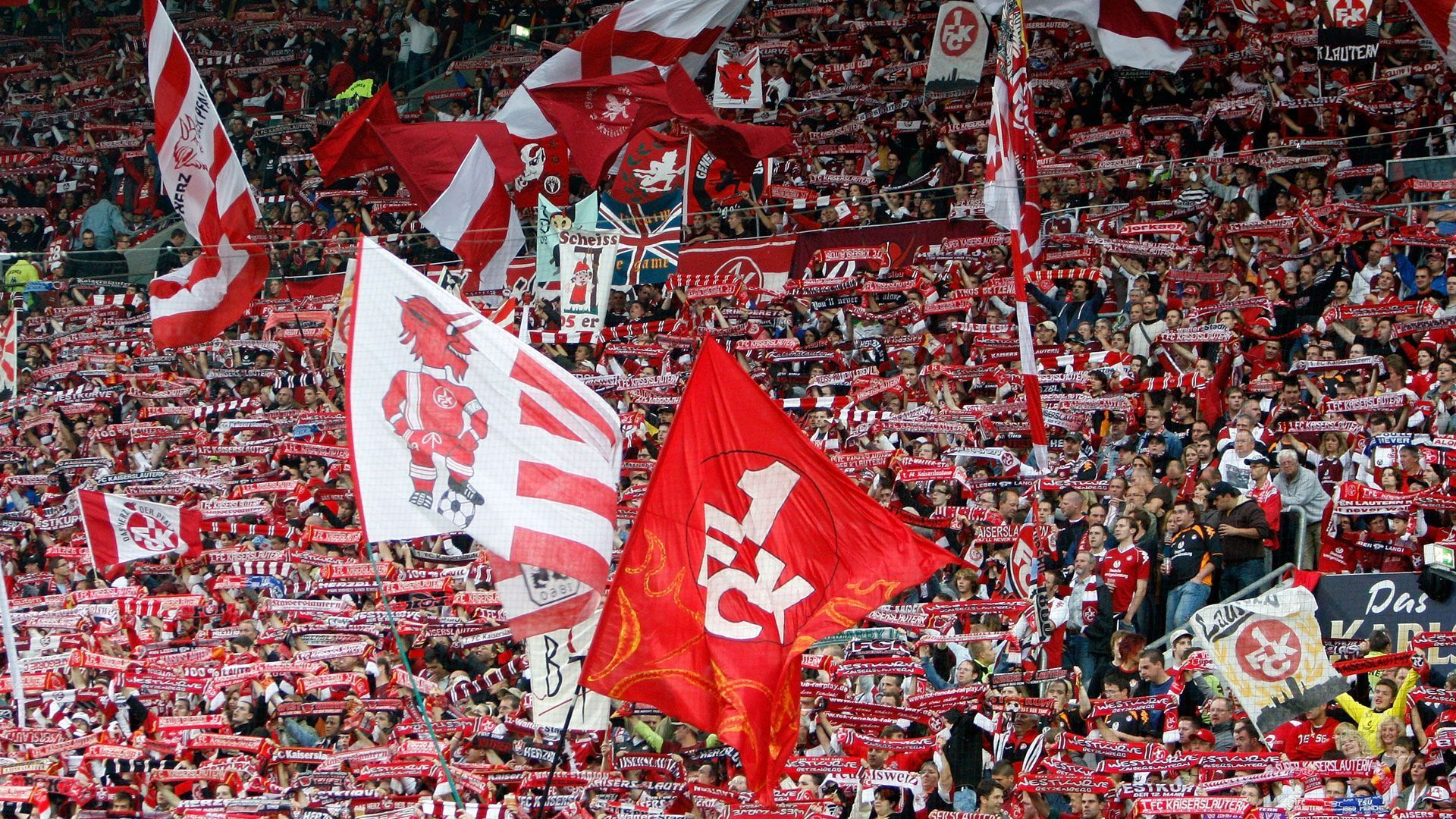 
                <strong>2. Bundesliga</strong><br>
                • <strong>Eröffnungsspiel:</strong>&nbsp;15. Juli (<a href="https://www.ran.de/fussball/bundesliga/live?utm_source=google_cpc&amp;utm_medium=paid_search&amp;utm_campaign=randotde&amp;utm_term=SEA_Ad&amp;utm_content=DSA_ran_VV_Allgemein_Video_URL_ZG_Affiliate&amp;gclid=EAIaIQobChMIlcGs_4r7-AIVSQIGAB189QwaEAAYASAAEgLGCPD_BwE" data-url-id="47680"><strong><em>live in SAT.1 und auf ran.de</em></strong></a>)<br>• <strong>Letzter Spieltag vor der WM:</strong>&nbsp;11. bis 13. November (17. Spieltag)<br>• <strong>Erster Spieltag nach der WM:</strong>&nbsp;27. bis 29. Januar (18. Spieltag)<br>• <strong>Letzter Spieltag:</strong>&nbsp;28. Mai<br>
              