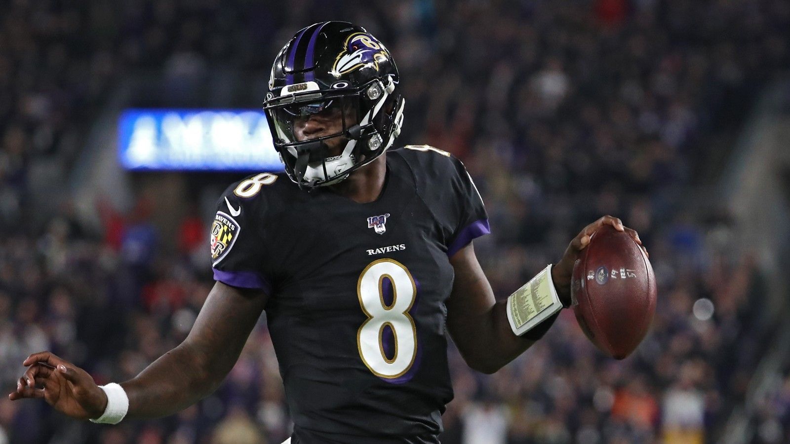 
                <strong>Platz 1: Lamar Jackson</strong><br>
                Position: QuarterbackTeam: Baltimore RavensVorjahresposition: Nicht in den Top 100
              