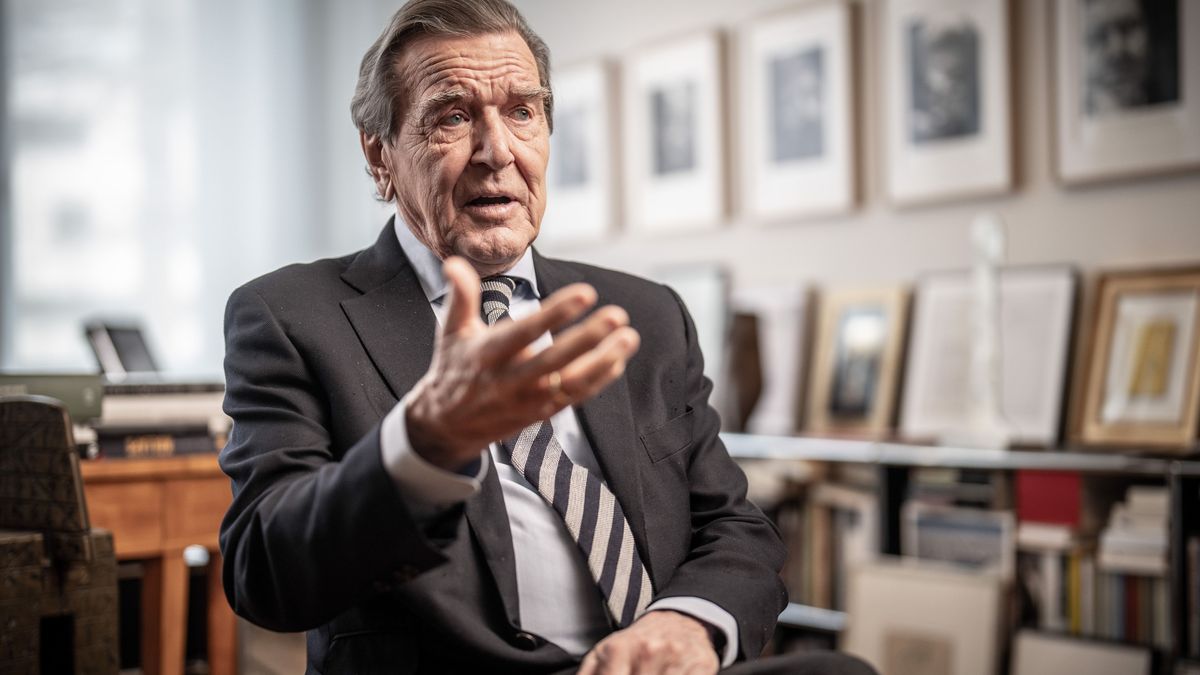 Gerhard Schröder (SPD), war von 1998 bis 2005 Bundeskanzler.