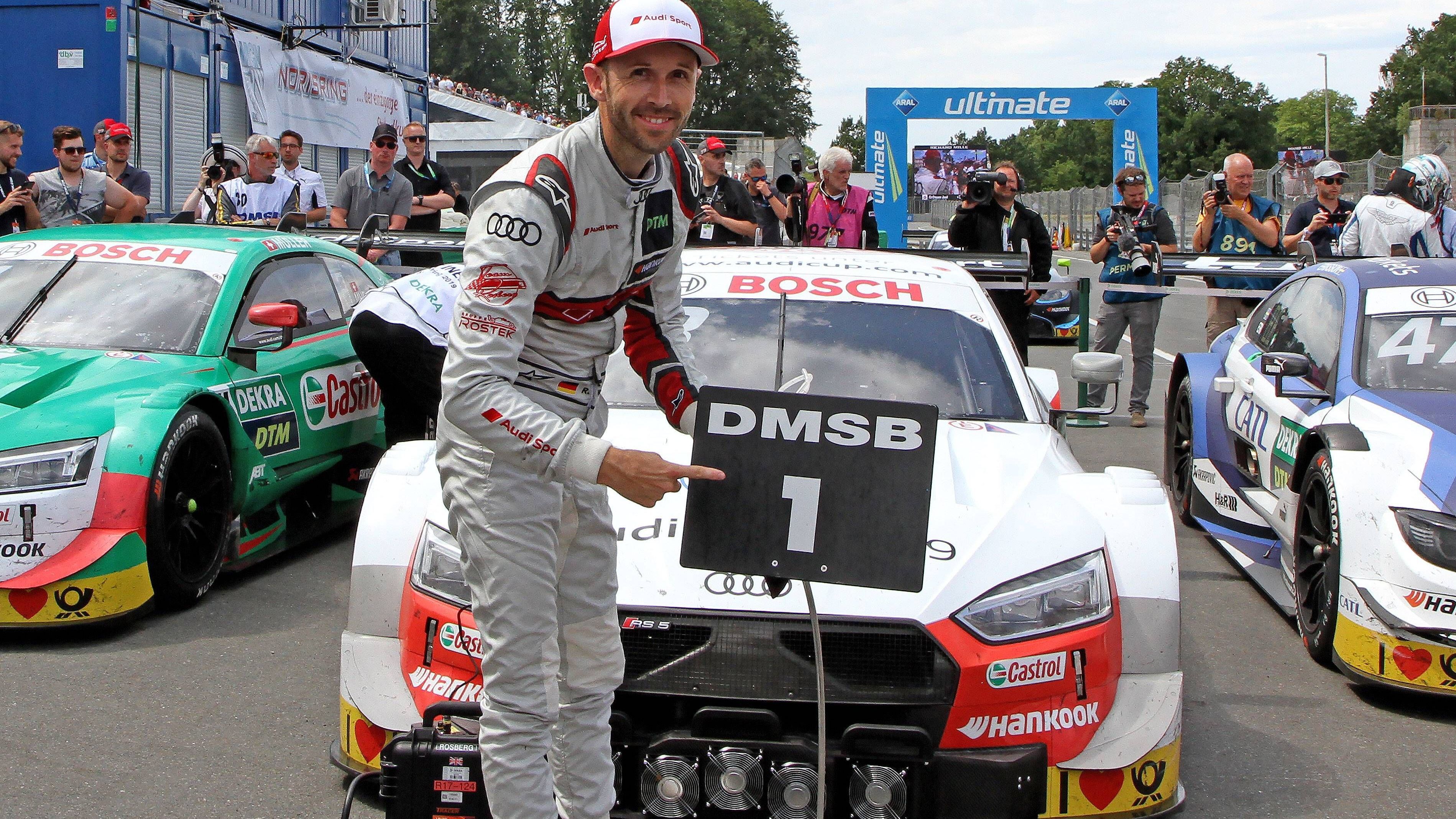 <em><strong>DTM-Fluch! Kein Champion seit 2020 der Titelverteidigung nahe</strong><br>Es zeichnet sich seit fünf Jahren ein Trend ab. Die letzte dominante <em><a target="_blank" href="https://www.ran.de/sports/motorsport/dtm">DTM</a></em>-Ära eines Fahrers war noch vor der GT3-Zeit. Rene Rast gewann 2017 den Titel, 2018 wurde er hinter Gary Paffett 2., 2019 und 2020 gewann er wieder. Doch seitdem schaffen es die Champions nicht mehr, eine große Rolle in der Titelverteidigung zu spielen. <strong>ran</strong> zeigt Euch das verfluchte Jahr nach der Meisterschaft.<br>-<em> <a data-li-document-ref="523758" href="https://www.ran.de/sports/motorsport/dtm/news/dtm2025-live-rennen-fahrer-termine-free-tv-uebertragung-auf-prosieben-und-im-joyn-livestream-alle-infos-im-ueberblick-523758">DTM-Saison 2025 live auf ProSieben, Joyn, ran.de und in der ran-App</a></em></em>