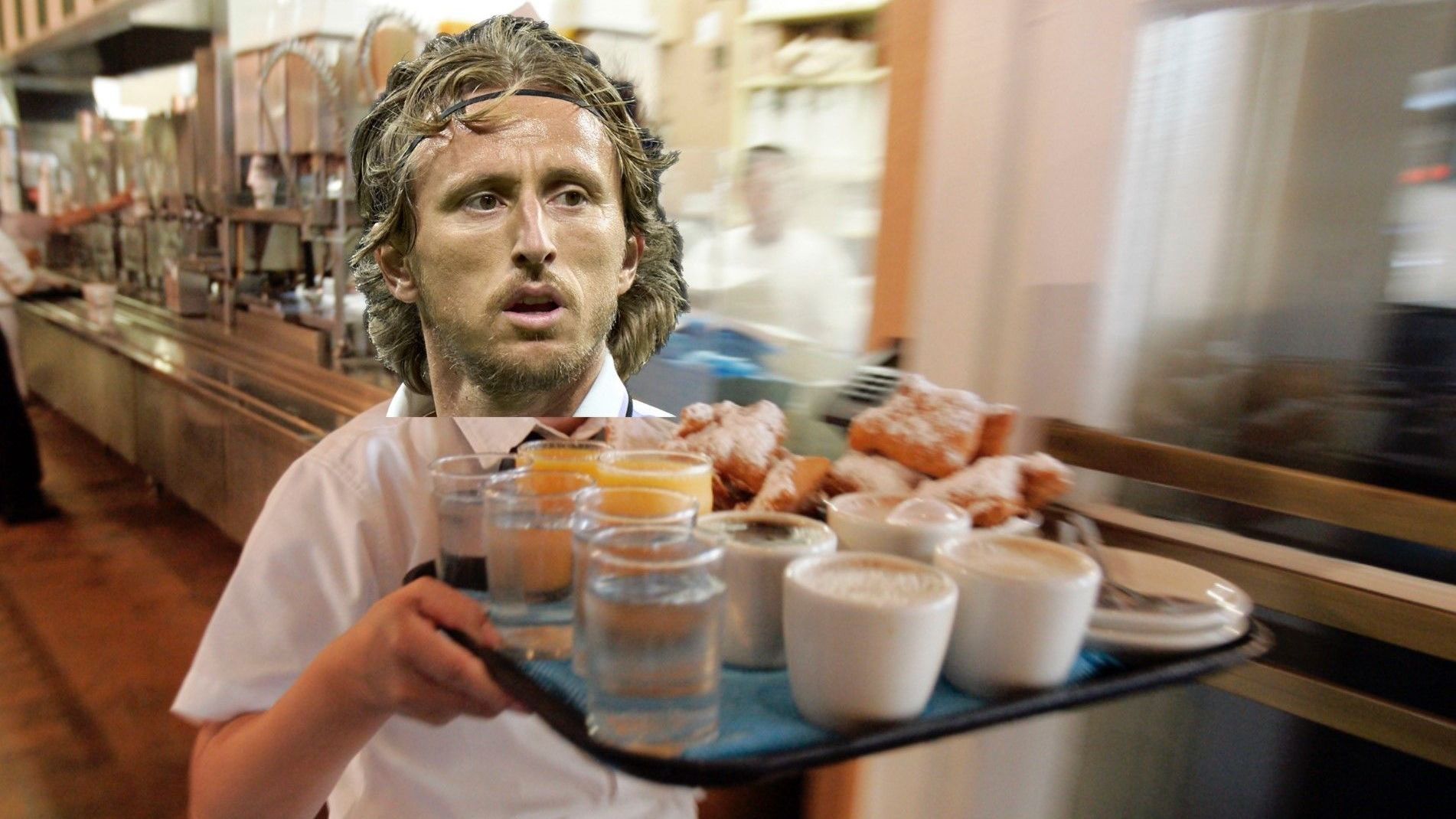 <strong>Luka Modrić (Kellner)</strong><br>Als Kind besuchte Luka Modrić eine Hotelfachschule in Kroatien. Auf einer Veranstaltung für Nachwuchssportler in Zagreb verriet der kroatische Rekordnationalspieler: "Ich&nbsp;wäre womöglich Kellner geworden. Gott sei Dank habe ich mich aber voll auf den Fußball konzentriert."