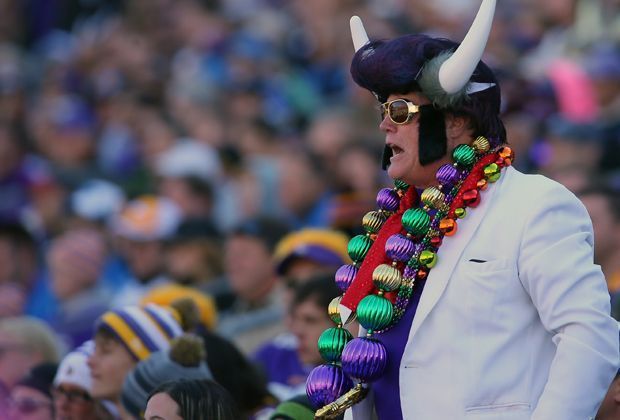 
                <strong>Minnesota Vikings - Detroit Lions 3:17</strong><br>
                Da helfen selbst die Anfeuerungsversuche von Elvis nichts.
              