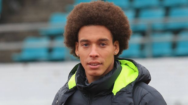 
                <strong>Platz 9: Axel Witsel</strong><br>
                Axel Witsel: Von Zenit St. Petersburg zu Tianjin Quanjian. Ablösesumme: 20 Millionen Euro
              