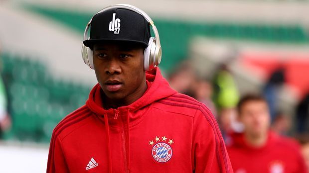 
                <strong>Linker Verteidiger: David Alaba</strong><br>
                Linker Verteidiger: David Alaba. Glaubt man der britischen "Sun", wäre das der Transfercoup für City. Doch wird der FC Bayern einen seiner wichtigsten Defensivspieler verkaufen? Die "TZ" vermutet, dass Alaba nicht für weniger als 50 Millionen Euro wechseln dürfte. Die Citizens hingegen könnten Verstärkung auf der Position des Linksverteidigers gut gebrauchen.
              