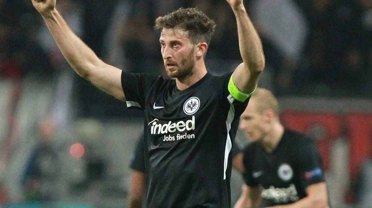 David Abraham bleibt Kapitän von Eintracht Frankfurt