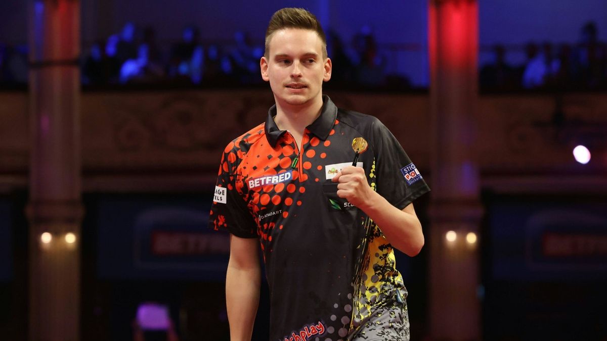 EM-Viertelfinale erreicht: Ricardo Pietreczko jubelt