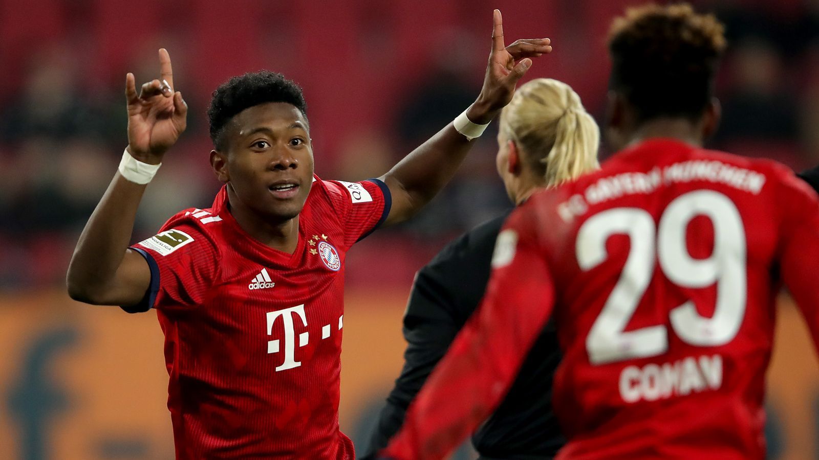 
                <strong>Platz 9: FC Bayern München</strong><br>
                Ausrüster: AdidasVertragslaufzeit: 2015 bis 2030Jährliche Zahlung: 49,5 Mio. EuroKompletter Vertragswert: 743 Mio. Euro
              