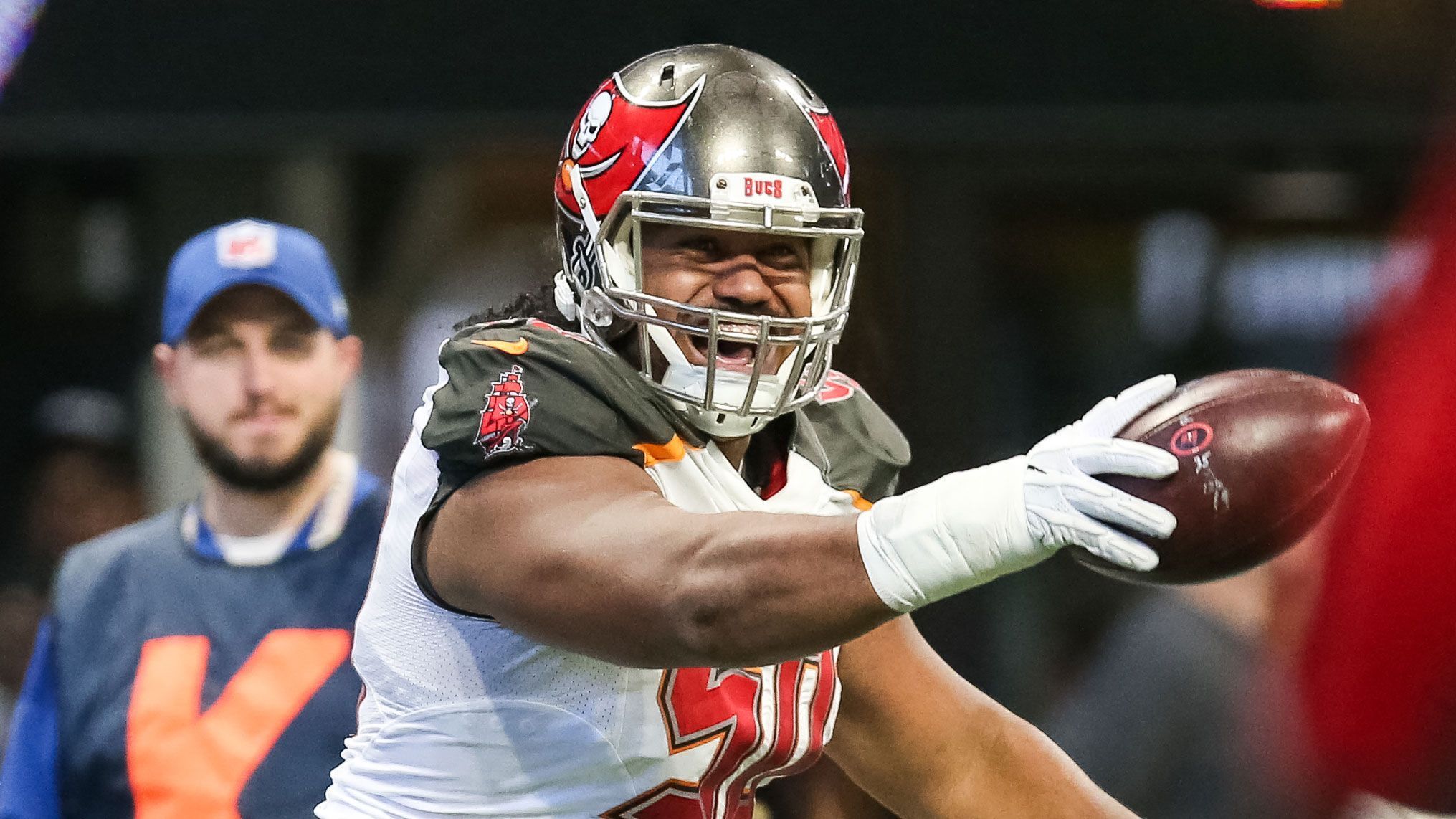 
                <strong>Platz 10: Vita Vea (Tampa Bay Buccaneers)</strong><br>
                Spielstärke: 88
              