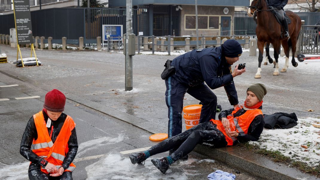 CLIMATE-CHANGE/GERMANY-PROTESTS