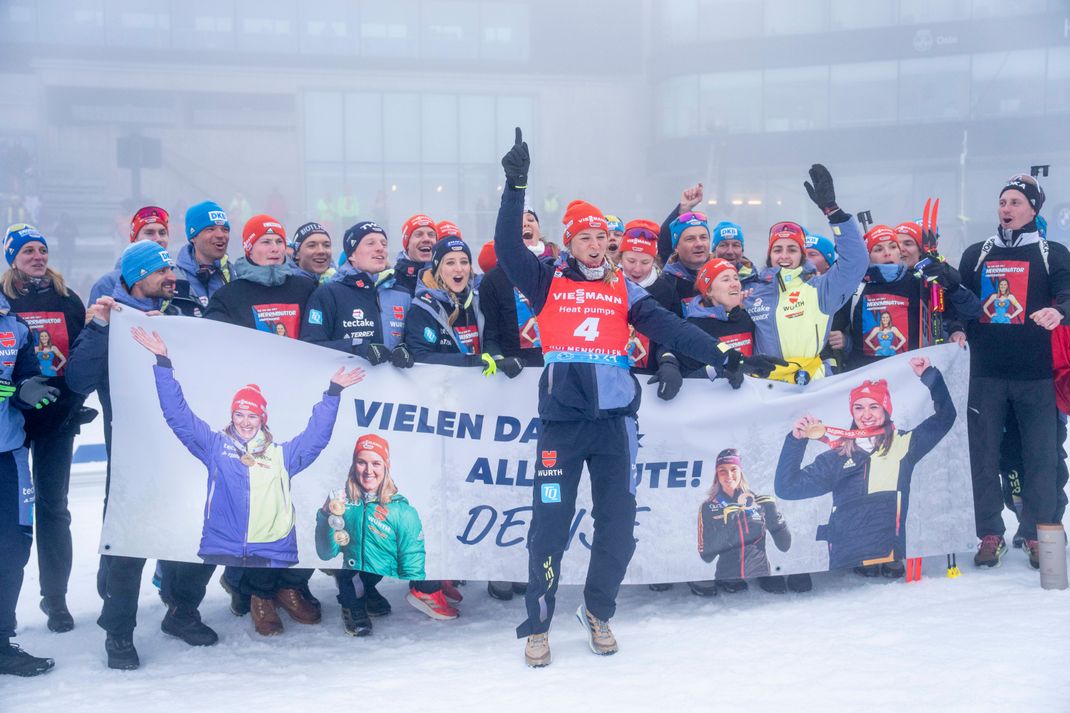 Denise Herrmann-Wick mit dem deutschen Team bei ihrem Abschied