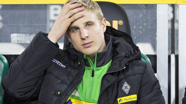 
                <strong>Martin Hinteregger</strong><br>
                Martin Hinteregger: Der österreichische Neuzugang kam kurz vor Schluss für Nico Elvedi ins Spiel und gab somit sein Debüt im Borussia-Park. Ohne auffällige Szene. ran-Note: Ohne Note. 
              