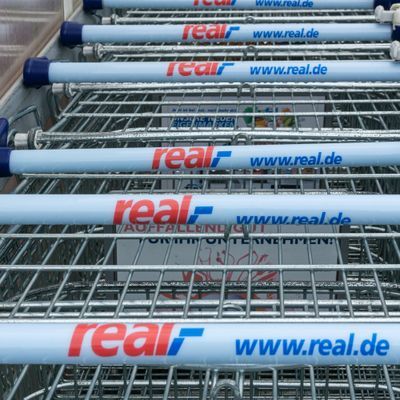 Supermarktkette "Mein Real" meldet Insolvenz an.