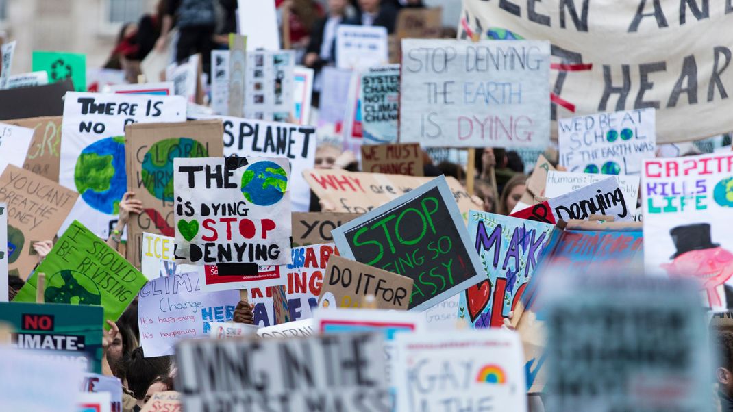 Die Bewegung "Fridays for Future" wurde 2018 von der damals 15-jährigen, schwedischen Schülerin Greta Thunberg ins Leben gerufen.