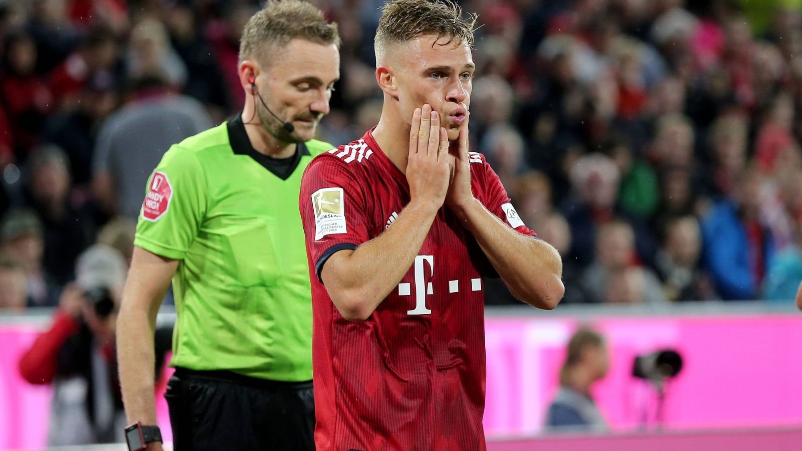 
                <strong>Joshua Kimmich (FC Bayern München)</strong><br>
                Kimmich ist immer wieder ins Aufbauspiel mit einbezogen, immer aufmerksam. Treibt das Spiel nach vorne immer wieder an und schlägt die scharfe Ecke zum 1:0. Läuft allerdings bei der Großchance von Joelinton in der ersten Hälfte nur hinterher. Insgesamt aber ein guter Auftritt, leitet mit seinem Einwurf auch das 3:1 ein. ran-Note: 2
              