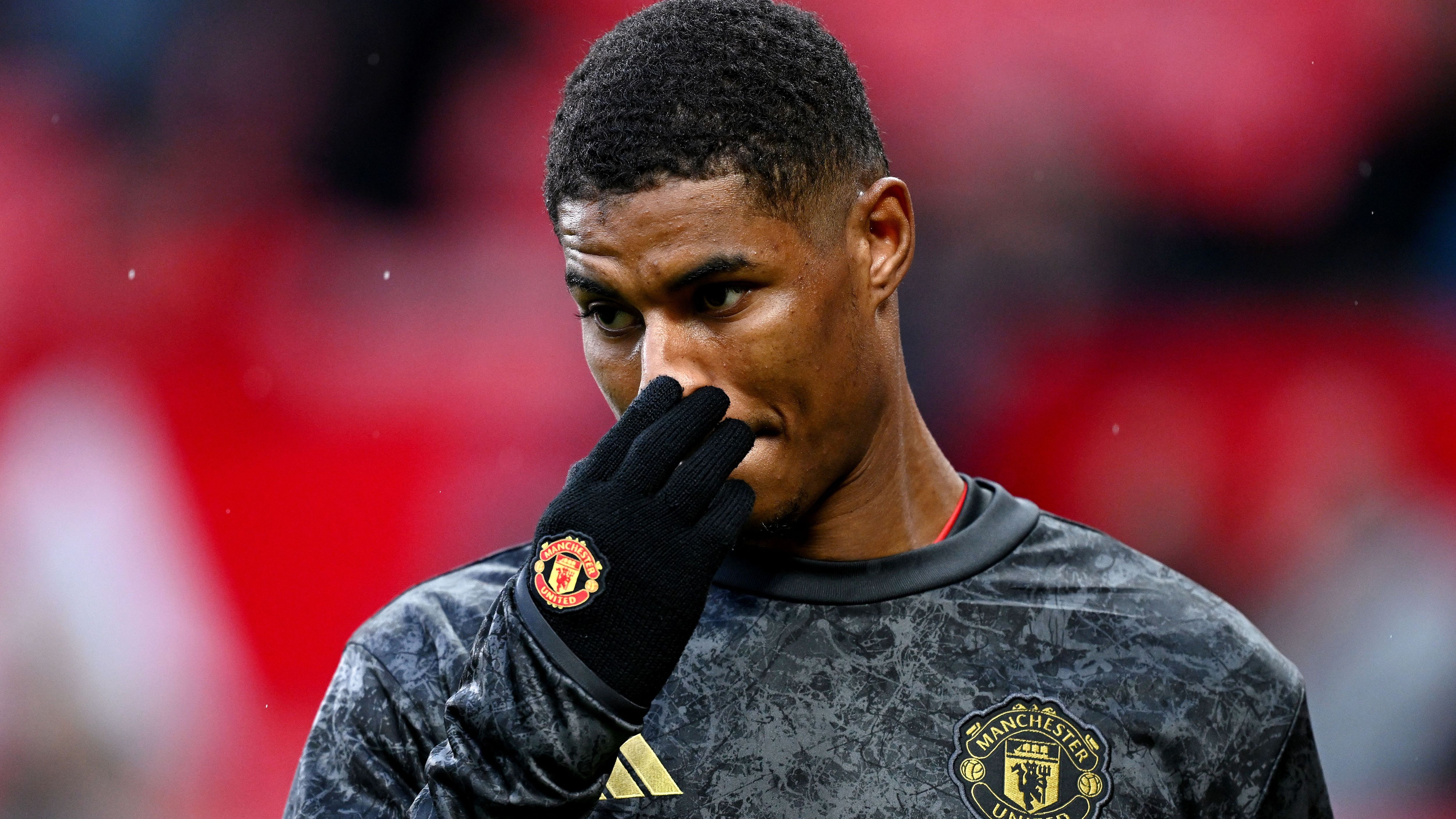 <strong>Marcus Rashford (England)</strong><br>Überraschung bei den "Three Lions": Marcus Rashford fährt nicht mit zur EM! Nationaltrainer Gareth Southgate berücksichtigte den Angreifer von Manchester United nicht einmal im vorläufigen Kader - obwohl dieser satte 33 Spieler umfasste. Der 26-Jährige galt trotz einer schwachen Saison eigentlich als sicherer EM-Teilnehmer.