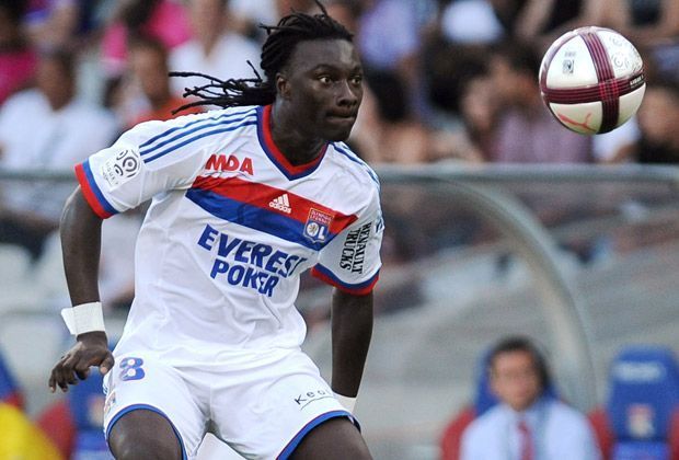 
                <strong>Lyons Superstar: Bafetimbi Gomis</strong><br>
                Bereits drei Treffer hat Bafetimbi Gomis in dieser Europa-League-Saison für Olympique Lyon auf dem Konto. Der französische Nationalstürmer steht in dieser Saison wettbewerbsübergreifend bei 20 Toren in 41 Einsätzen. Diese beeindruckende Quote unterstreicht seinen Stellenwert.
              