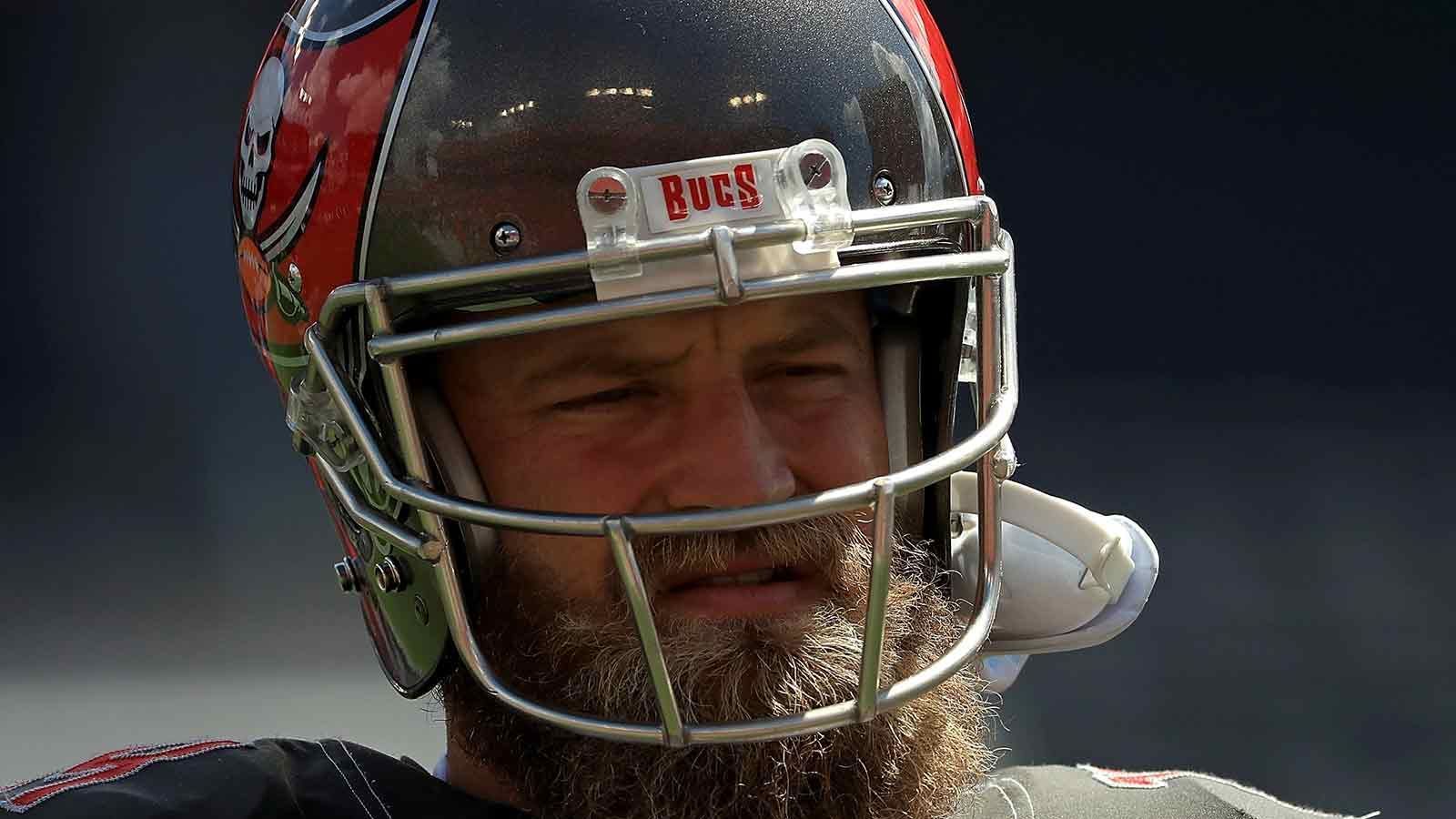 
                <strong>Miami Dolphins (Ryan Fitzpatrick)</strong><br>
                6.715.000 Dollar für drei Quarterbacks
              