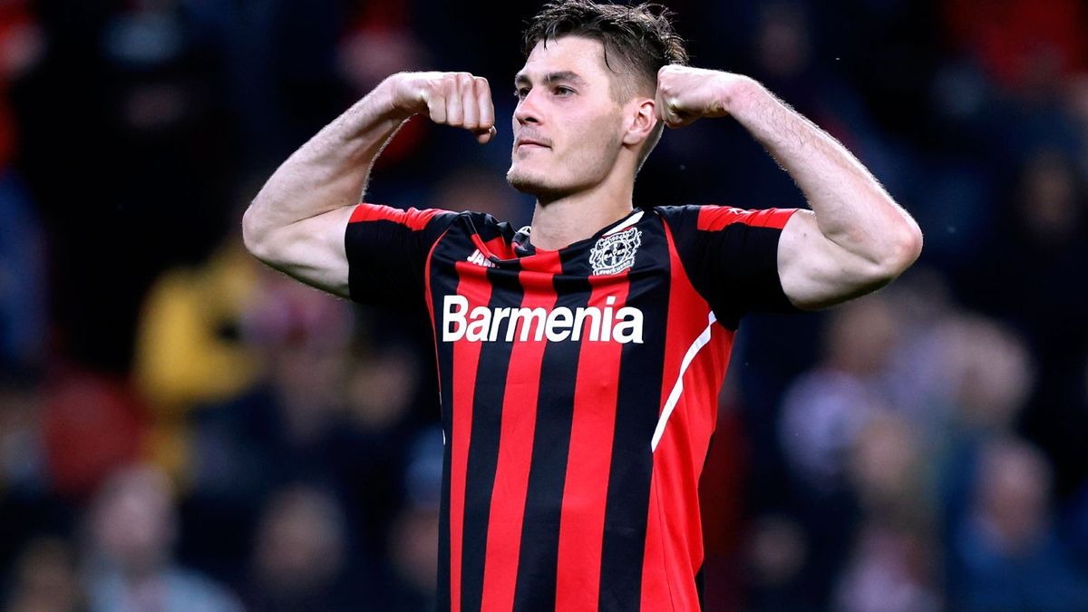 Patrik Schick verlängert in Leverkusen