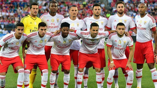 
                <strong>Benfica Lissabon</strong><br>
                Einziger Vertreter Portugals in der Gilde europäischer Topklubs ist Benfica Lissabon. Der Traditionsklub aus der Hauptstadt behauptet sich unter den Topklubs des Kontinents auf Rang sechs.
              