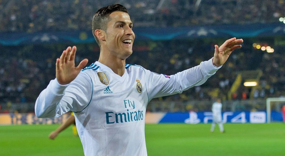 
                <strong>Cristiano Ronaldo</strong><br>
                Der Portugiese ist die ersten 40 Minuten kaum zu sehen, zieht dann aber an. In der zweiten Hälfte dann eiskalt mit zwei humorlosen Toren. Es ist keine Ronaldo-Show in Dortmund, aber ein brutal effektiver Auftritt. ran-Note: 1
              