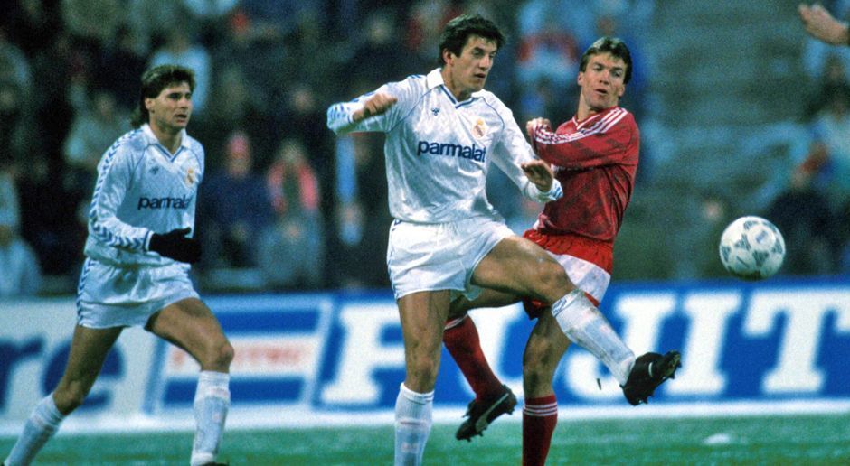 
                <strong>8. April 1987: Matchwinner Matthäus</strong><br>
                Das insgesamt dritte Aufeinandertreffen zwischen Bayern und Real - und zum zweiten Mal gehen die Münchner als Sieger vom Platz. Beim 4:1 im April 1987 im Halbfinale des Europokals der Landesmeister heißt der überragende Mann auf dem Platz Lothar Matthäus. Der damals 26-Jährige erzielt im Hinspiel in München zwei Tore. Ein 0:1 in Madrid zwei Wochen später genügt den Bayern fürs Finale, das allerdings 1:2 gegen den FC Porto verloren geht.
              