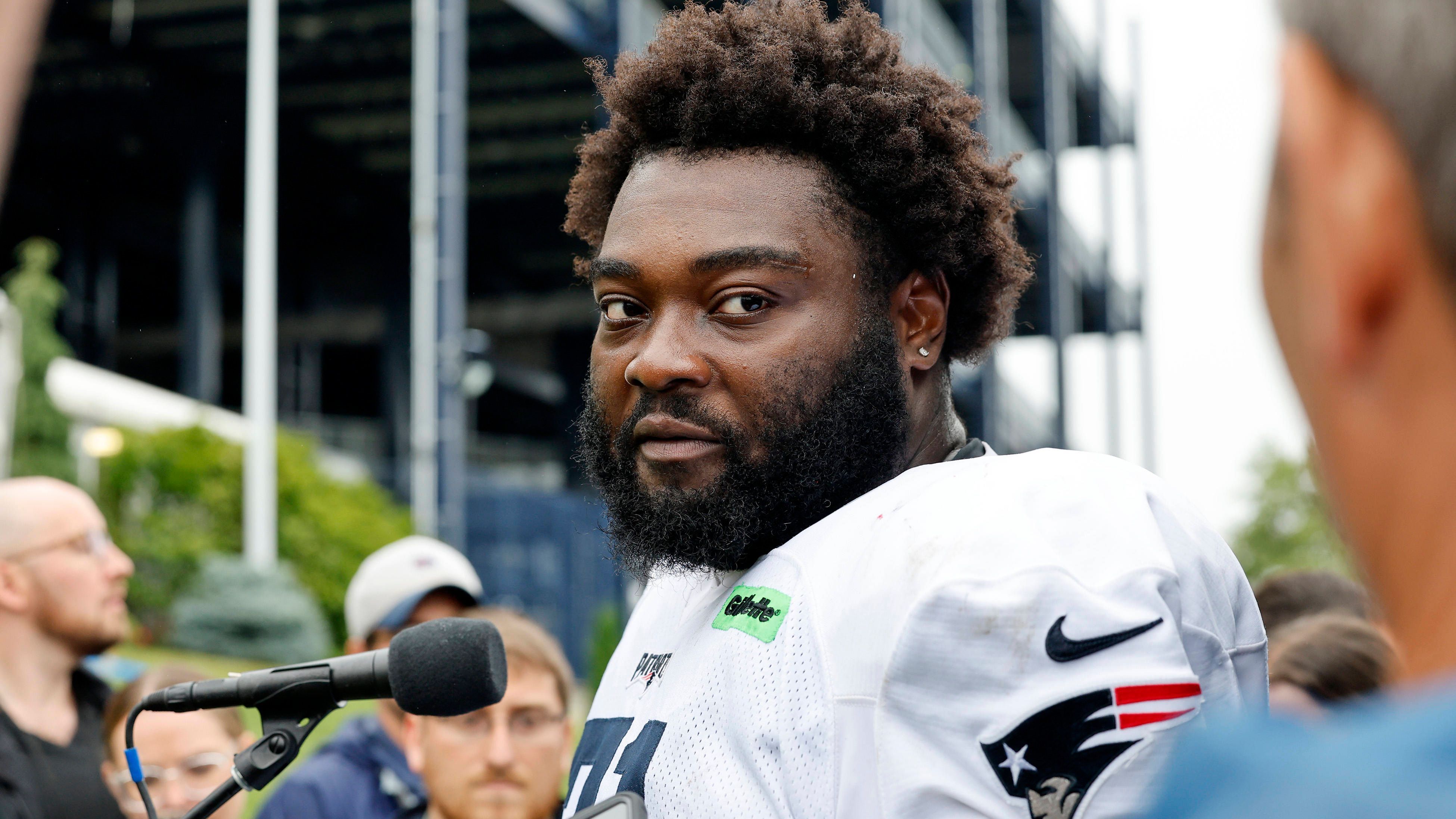 <strong>New England Patriots</strong><br>Mike Onwenu (Foto, Offensive Lineman), Anfernee Jennings (Linebacker) und Kyle Dugger (Safety) seit 2020