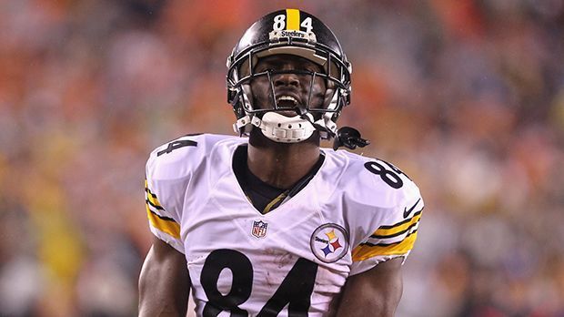 
                <strong>AntonioBrown</strong><br>
                Antonio Brown (Pittsburgh Steelers) - Brown gehört wohl zu den besten Wide Receivern der NFL. Dennoch schaffte er es gemeinsam mit seinem Quarterback Ben Roethlisberger nie in den Super Bowl. Dieser gewann die Trophäe zuletzt im Jahr 2009 – ein Jahr vor Browns NFL-Debut.
              