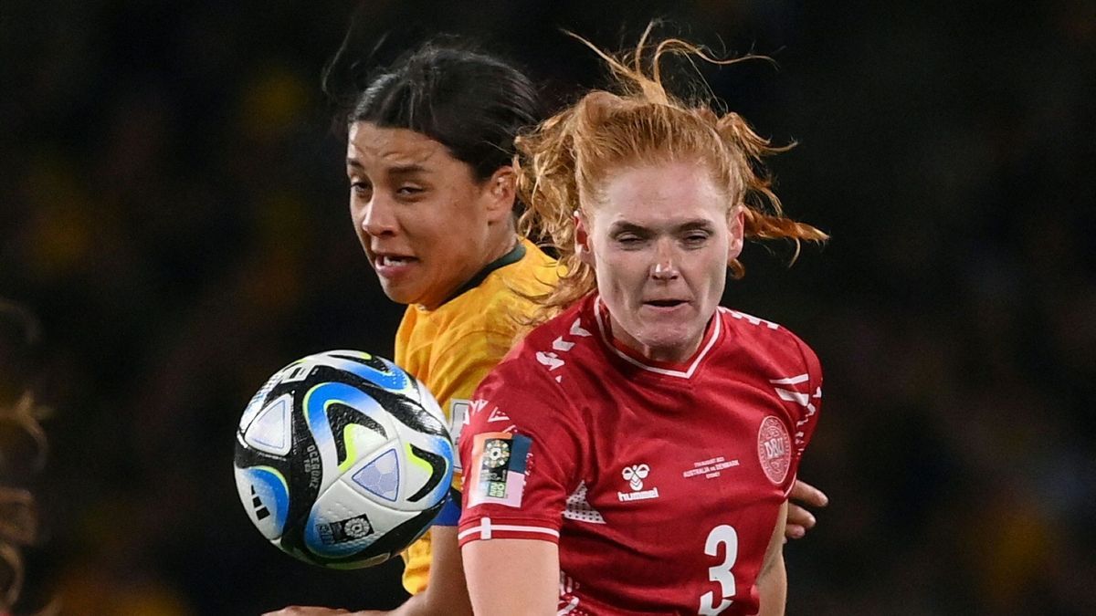 Ballisager bei der WM 2023 gegen Australiens Sam Kerr