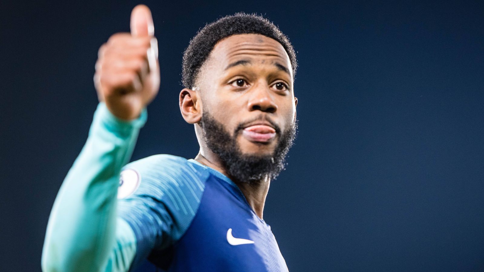 
                <strong>Angriff: Georges-Kevin Nkoudou</strong><br>
                Neben Batshuayi der beste Torschütze der Adler ist Georges-Kevin Nkoudou. Der Franzose wechselte bereits vor zwei Jahren von Tottenham Hotspur, wo er nicht überzeugen konnte, zu Besiktas. Bereits in 73 Pflichtspielen lief der ehemalige U21-Nationalspieler für BJK auf, in den ersten vier Spielen der Süper Lig gelangen ihm wie Batshuayi zwei Treffer. Allerdings ist auch er für das Duell mit dem BVB nicht einsatzfähig, ihn plagt eine Kapselverletzung.
              