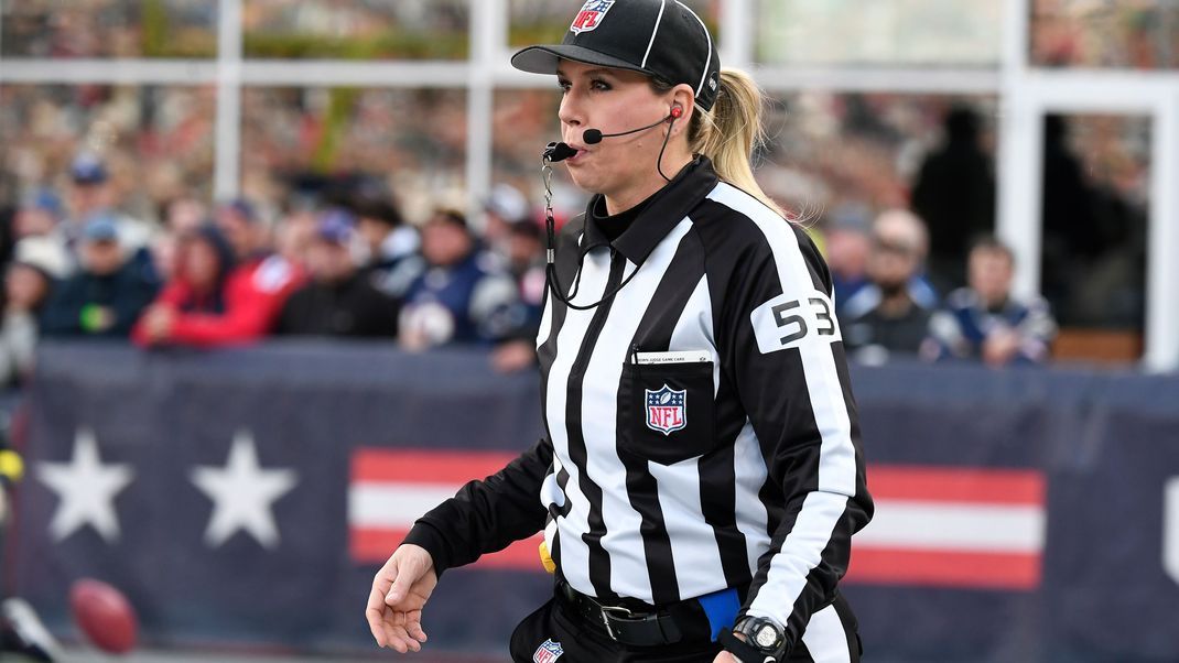 Sarah Thomas: Erste Schiedsrichterin beim Super Bowl.