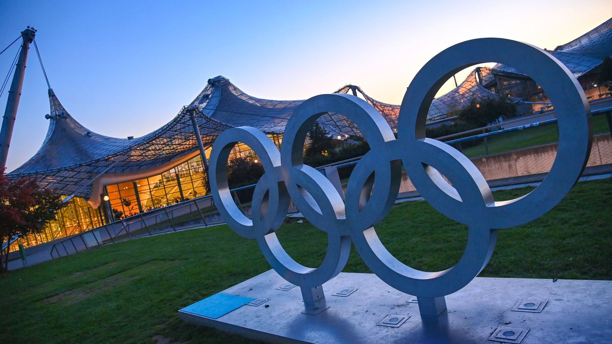 Themenfoto Olympiabewerbung Muenchen.Buergerentscheid am 26.10.2025 Muenchen will sich um die Olympischen Spiele bewerben und nach 1972 erneut Sommerspiele austragen.Olympiabewerbung. Olympische Ri...