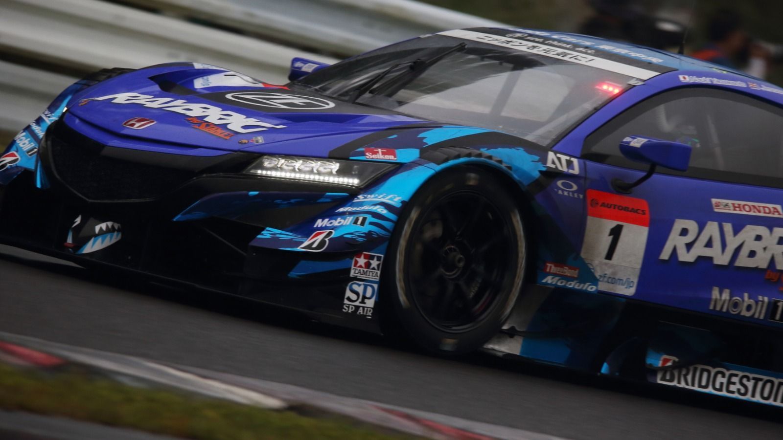 
                <strong>Super-GT-Aufgebot in Hockenheim</strong><br>
                Beim DTM-Saisonfinale macht die japanische Super-GT-Serie den Hockenheimring unsicher. Doch welchen Piloten und Boliden müssen sich Rene Rast & Co stellen? Jetzt durch das hochkarätige japanische Aufgebot klicken!
              